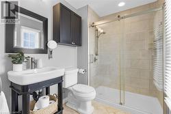 Primary bedroom ensuite bathroom - 