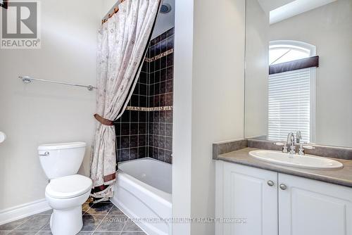 108 Golden Orchard Road, Vaughan, ON - Indoor Photo Showing Bathroom