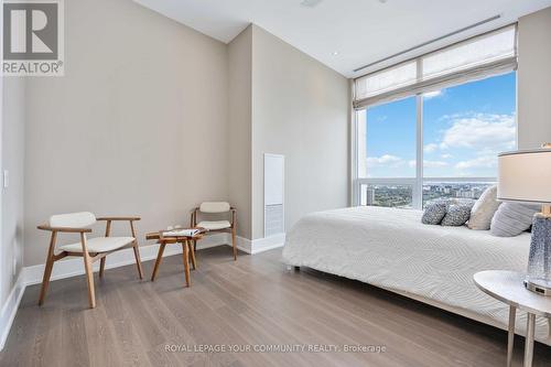 Ph1 - 1 Grandview Avenue, Markham, ON - Indoor Photo Showing Bedroom