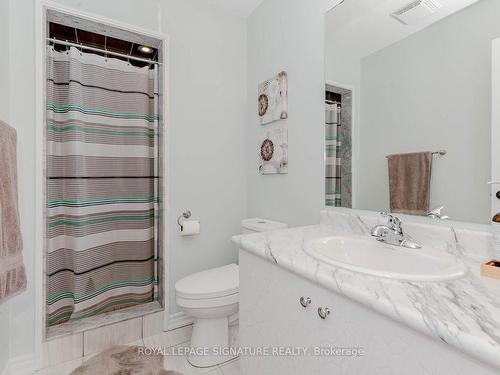 1268 Bardeau St, Innisfil, ON - Indoor Photo Showing Bathroom