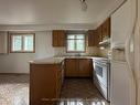 1611 Lewes Way, Mississauga, ON  - Indoor Photo Showing Kitchen With Double Sink 