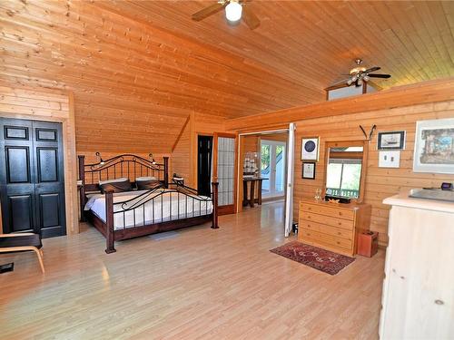 1637 Perry Rd, Gabriola Island, BC 