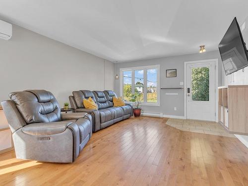 Salle familiale - 152 Imp. Des Pruches, Gatineau (Masson-Angers), QC - Indoor Photo Showing Living Room