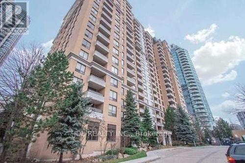 1112 - 18 Sommerset Way, Toronto, ON 