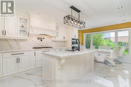 1481 Edmund Drive, Pickering, ON - Indoor Photo Showing Kitchen