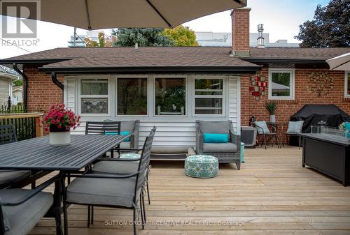 202 Queen Street, Newmarket, ON - Outdoor With Deck Patio Veranda With Exterior