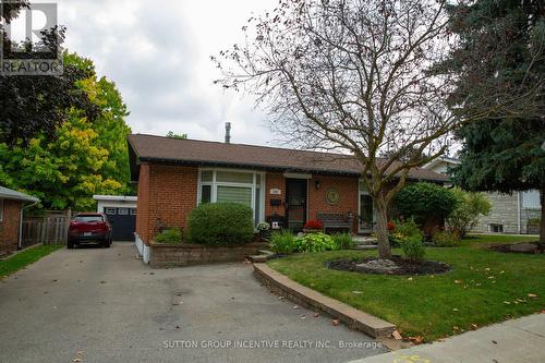 202 Queen Street, Newmarket, ON - Outdoor