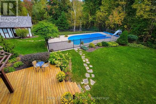 4100 Ennisclare Drive, Milton, ON - Outdoor With In Ground Pool With Backyard