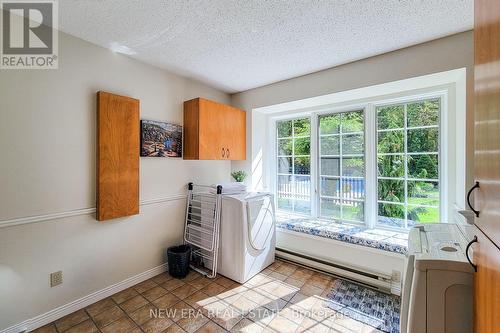 4100 Ennisclare Drive, Milton, ON - Indoor Photo Showing Laundry Room