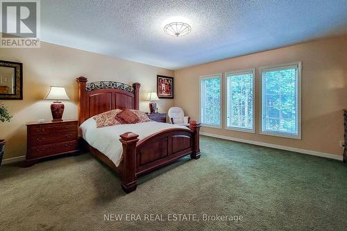 4100 Ennisclare Drive, Milton, ON - Indoor Photo Showing Bedroom