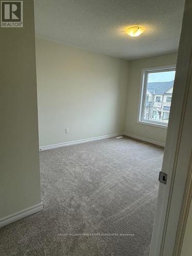 21 Molnar Crescent, Brantford, ON - Indoor Photo Showing Other Room