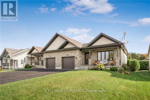 82 Richard Street, Alfred And Plantagenet, ON - Outdoor With Facade