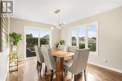 82 Richard Street, Alfred And Plantagenet, ON - Indoor Photo Showing Dining Room