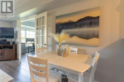 213 - 1480 Bishops Gate, Oakville, ON - Indoor Photo Showing Dining Room