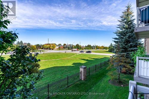 213 - 1480 Bishops Gate, Oakville, ON - Outdoor