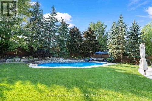 11 Treeview Crescent, Caledon, ON - Outdoor With In Ground Pool With Backyard