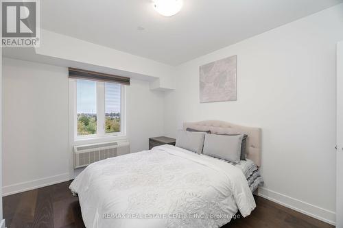 406 - 310 Broadway Avenue, Orangeville, ON - Indoor Photo Showing Bedroom