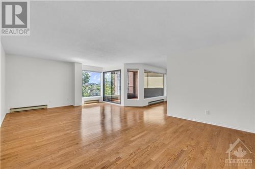 100 Rideau Terrace Unit#7, Ottawa, ON 