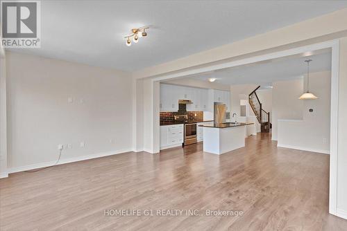 385 Threshing Mill Boulevard, Oakville, ON - Indoor