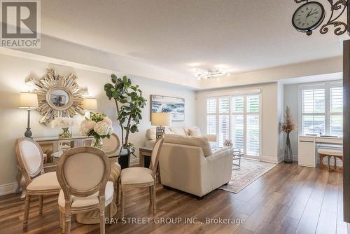 1 - 2450 Post Road, Oakville, ON - Indoor Photo Showing Living Room