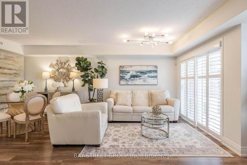 1 - 2450 Post Road, Oakville, ON - Indoor Photo Showing Living Room