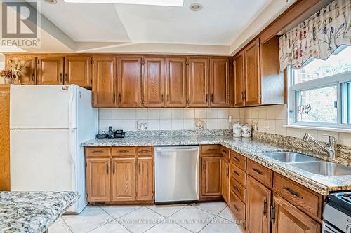 5 Lorne Bruce Drive, Toronto, ON - Indoor Photo Showing Kitchen With Double Sink