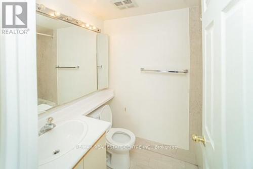 2103 - 335 Webb Drive, Mississauga, ON - Indoor Photo Showing Bathroom