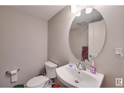 #6 2922 Maple Wy Nw, Edmonton, AB - Indoor Photo Showing Bathroom