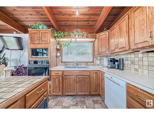 8704 90 Av Nw, Edmonton, AB - Indoor Photo Showing Kitchen With Double Sink