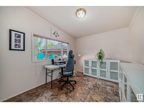 8704 90 Av Nw, Edmonton, AB - Indoor Photo Showing Office