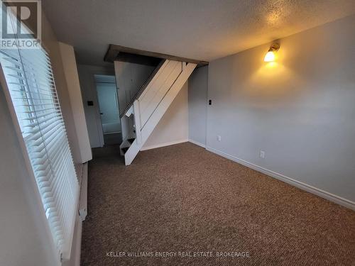 1 - 225 Gibbons Street, Oshawa (Mclaughlin), ON - Indoor Photo Showing Other Room