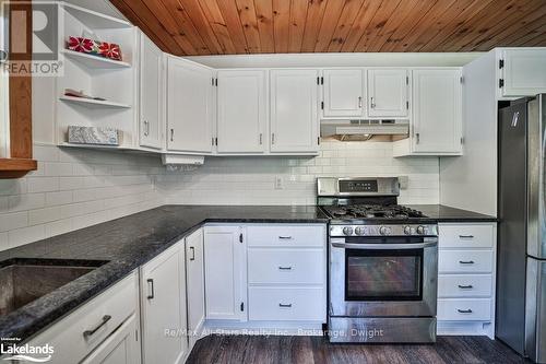 410 Etwell Road, Huntsville (Stisted), ON - Indoor Photo Showing Kitchen