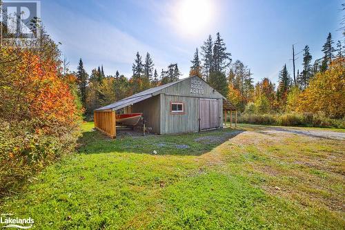 Barn with Storage - 410 Etwell Road, Huntsville, ON - Outdoor