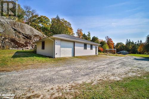 410 Etwell Road, Huntsville (Stisted), ON - Outdoor