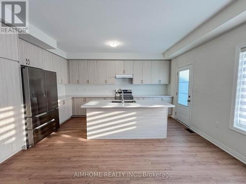 2 Ken Davie Gate, Georgina, ON - Indoor Photo Showing Kitchen With Double Sink