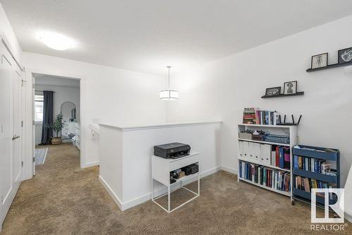 542 Chappelle Dr Sw, Edmonton, AB - Indoor Photo Showing Other Room