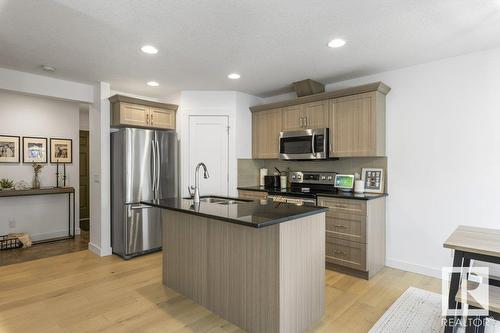 542 Chappelle Dr Sw, Edmonton, AB - Indoor Photo Showing Kitchen With Stainless Steel Kitchen