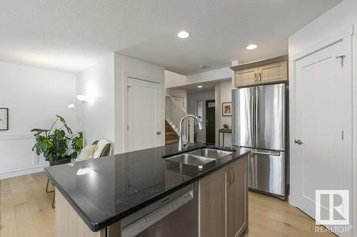 542 Chappelle Dr Sw, Edmonton, AB - Indoor Photo Showing Kitchen With Stainless Steel Kitchen With Double Sink With Upgraded Kitchen