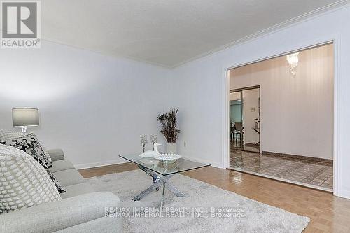 299 Huntsmill Boulevard, Toronto, ON - Indoor