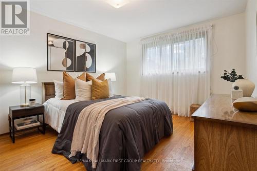 706 Tulip Court, Oshawa, ON - Indoor Photo Showing Bedroom