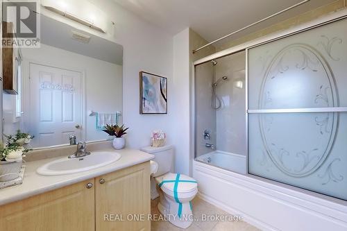 87 Harry Cook Drive, Markham, ON - Indoor Photo Showing Bathroom