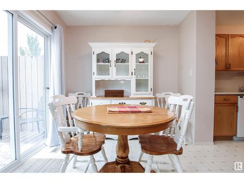 9144 165 Av Nw, Edmonton, AB - Indoor Photo Showing Dining Room