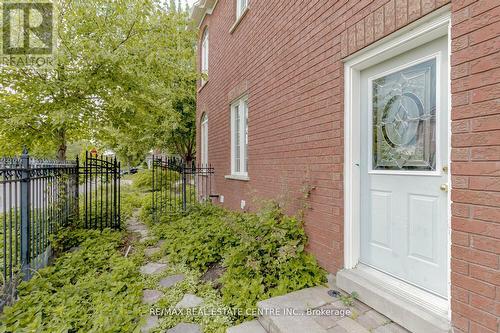 108 Williamson Drive, Brampton, ON 