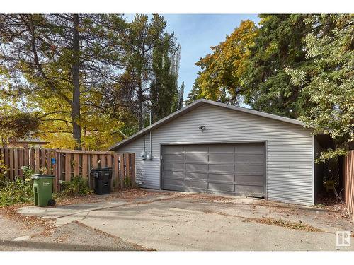 9803 145 St Nw, Edmonton, AB - Outdoor