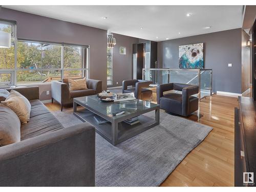 9803 145 St Nw, Edmonton, AB - Indoor Photo Showing Living Room