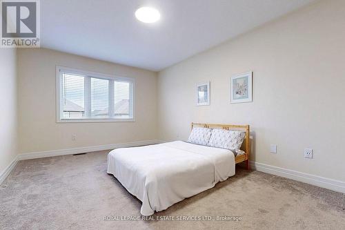 9498 Tallgrass Avenue, Niagara Falls, ON - Indoor Photo Showing Bedroom