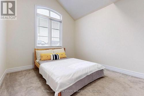 9498 Tallgrass Avenue, Niagara Falls, ON - Indoor Photo Showing Bedroom