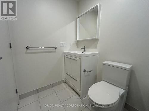 715 - 212 King William Street, Hamilton, ON - Indoor Photo Showing Bathroom