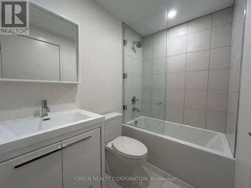 715 - 212 King William Street, Hamilton, ON - Indoor Photo Showing Bathroom