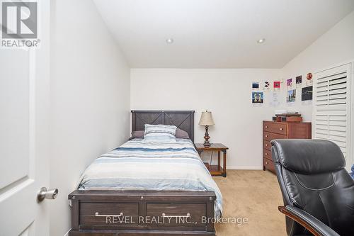 107 Napa Lane, Hamilton, ON - Indoor Photo Showing Bedroom